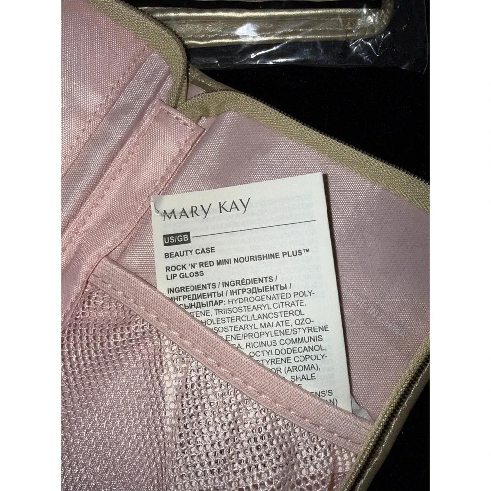 Mary Kay WALLET Holds License, Credit Cards, Cash, Makeup- Lot‎ 2. 5576